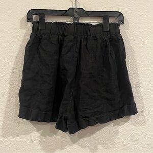 Pologarage 100% linen black trouser pull on elastic waist shorts